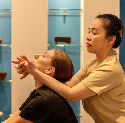 Thai Aromatic Massage